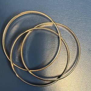 Chic Gold Bangle Trio